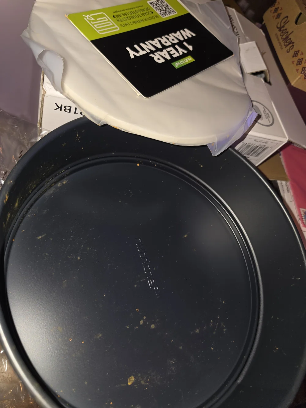 Non-Branded Black Springform Cake Pan with Silver Latch
